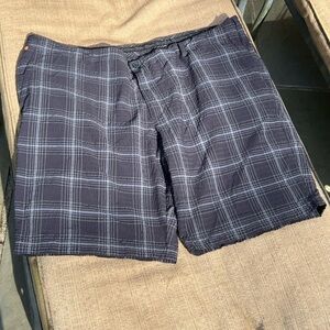 Tommy Bahama Black or blue & White Plaid Shorts Sz 42